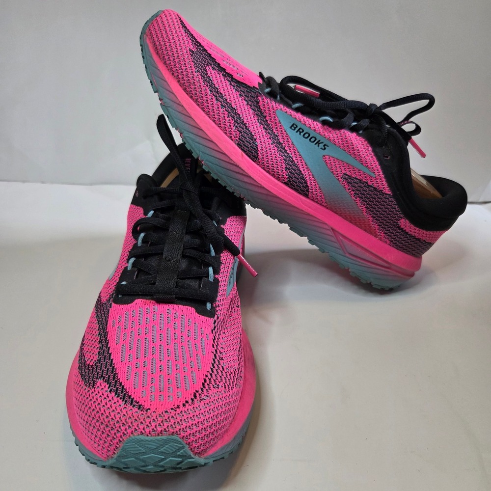 Brooks‎ Revel 7 Running Shoes Women's Size 12B  Pink Neon Gym Sporty Athleisure